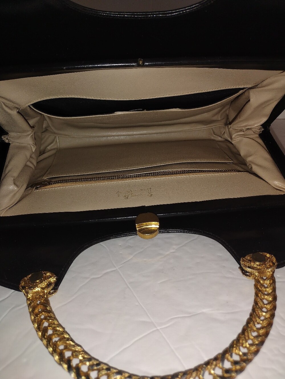 Vintage 1950s Black Leather Top Handle Handbag Gold Woven Handle Cocktail Bag - Picture 12 of 14